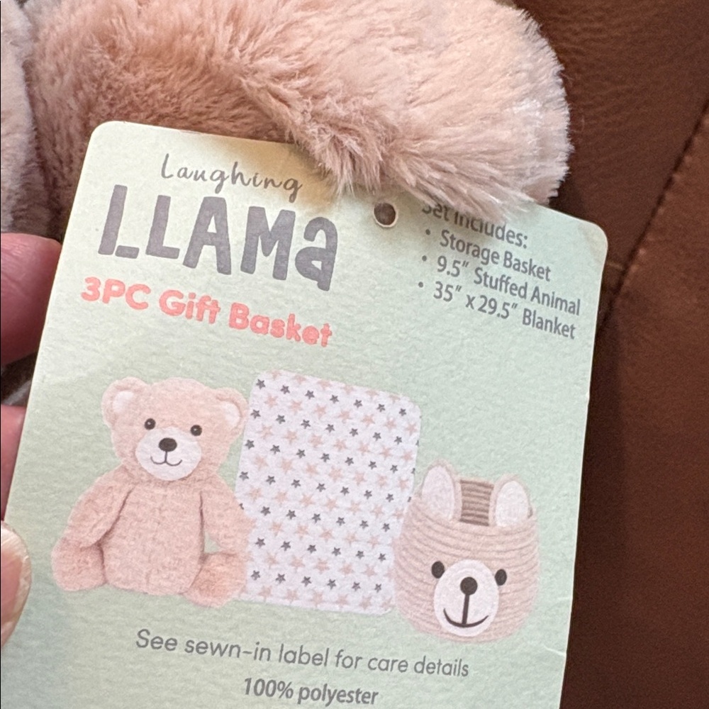 Laughing llama, three-piece gift basket, new tags - Picture 4 of 6